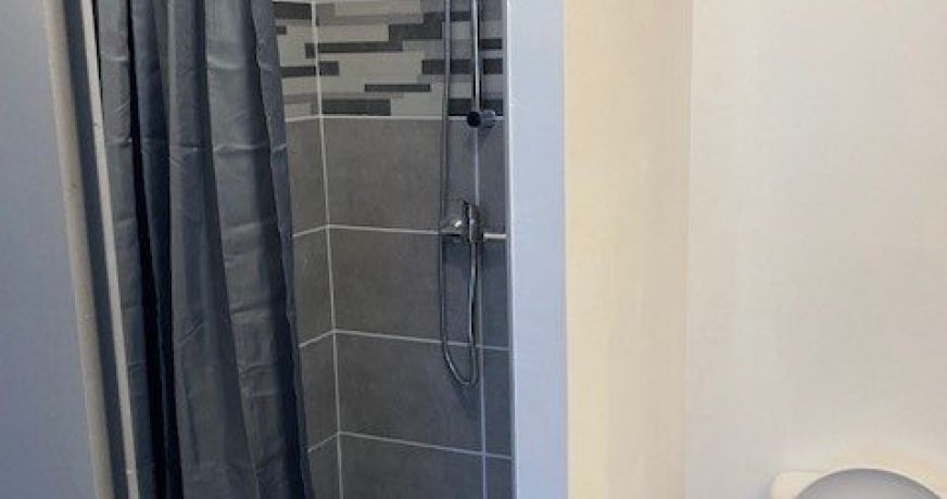 location Appartement Aimargues