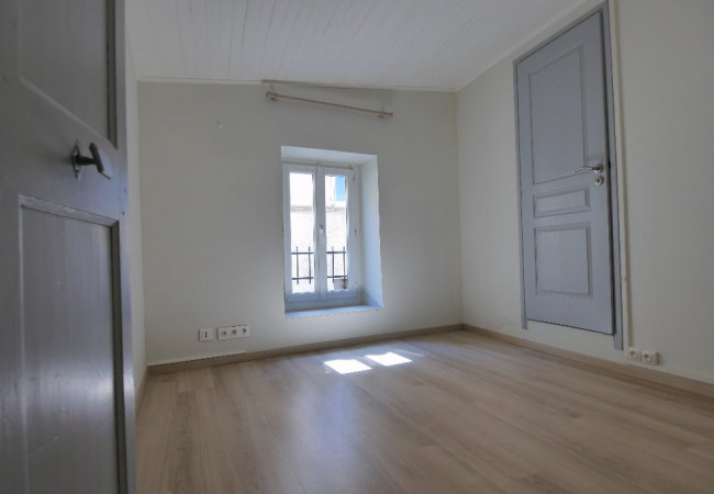 location Maison de village Le Cailar - Photo 6