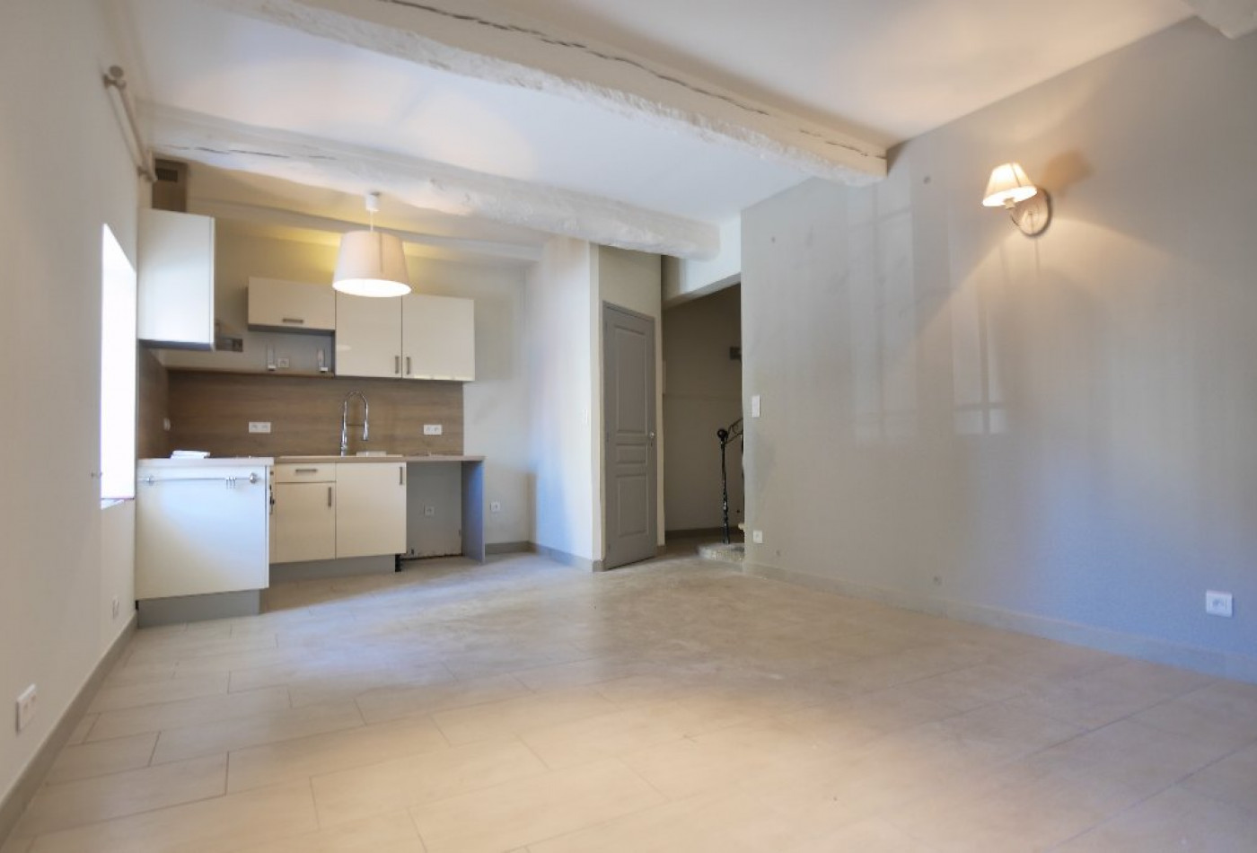location Maison de village Le Cailar - Photo 1