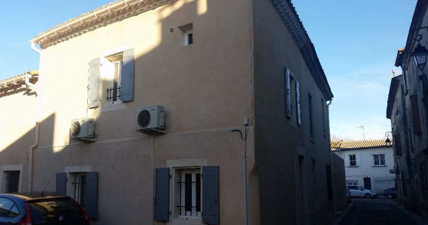 location Maison de village Le Cailar