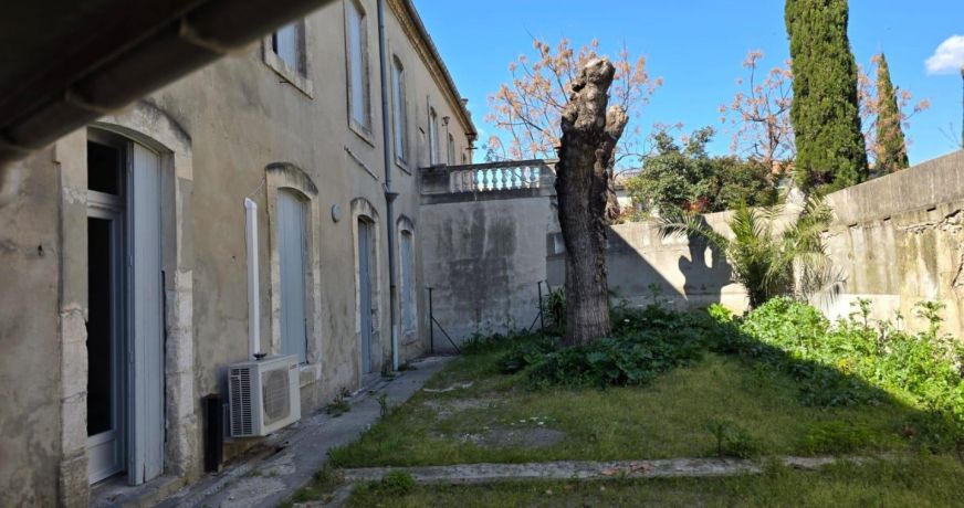 location Ateliers et bureaux Lunel