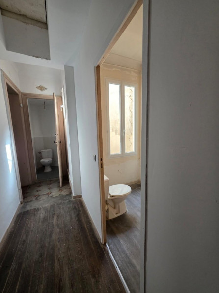 location Ateliers et bureaux Lunel - Photo 8