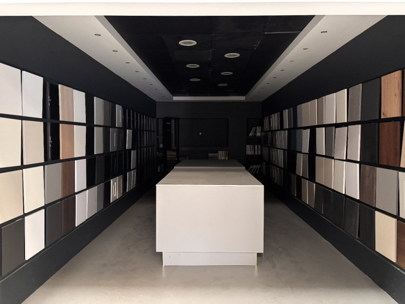 location Local commercial Nimes - Photo 9