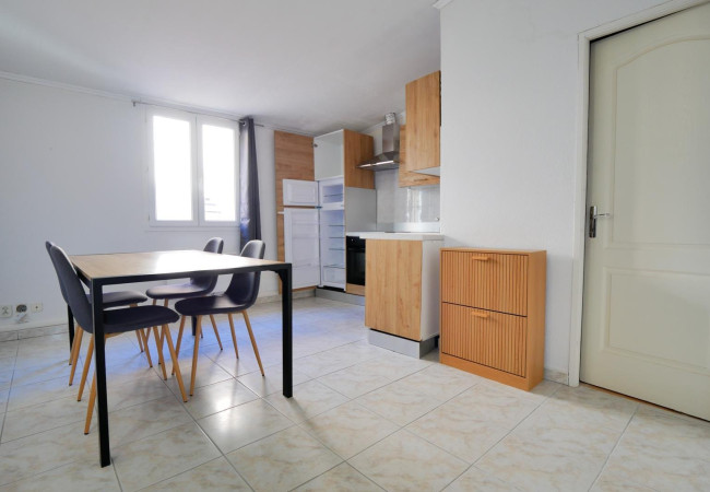 location Appartement Aimargues - Photo 2