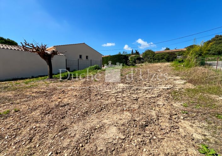 à vendre Terrain Uzes