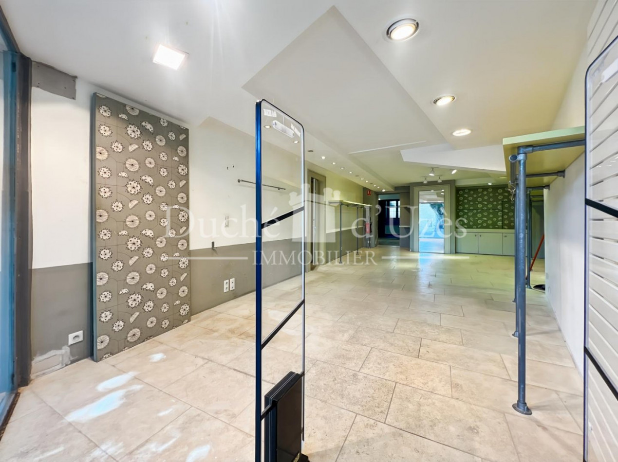 à vendre Local commercial Uzes - Photo 3