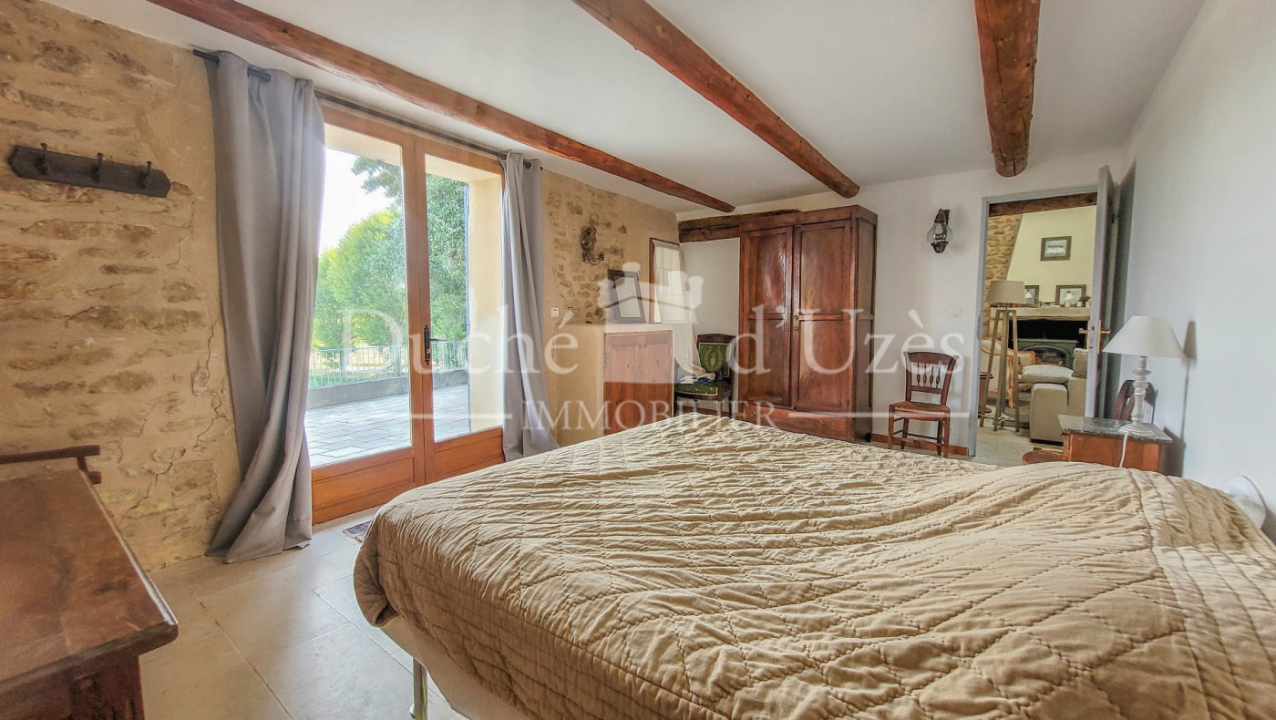 à vendre Maison en pierre Uzes - Photo 9