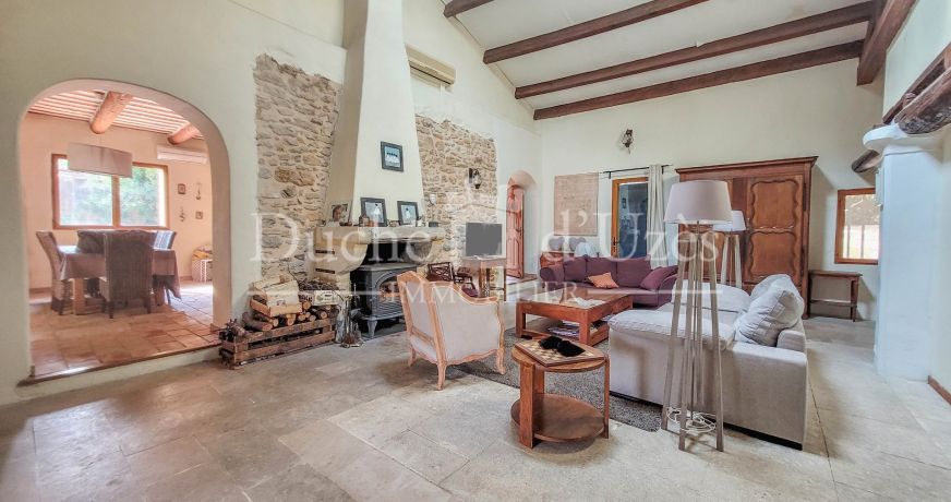 vente Maison en pierre Uzes