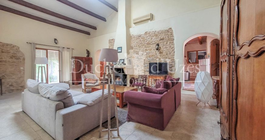 vente Maison en pierre Uzes