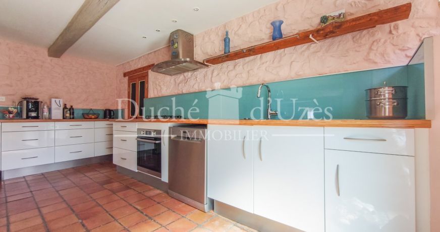 vente Maison de village Uzes