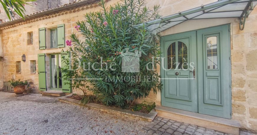 vente Maison de ville Uzes