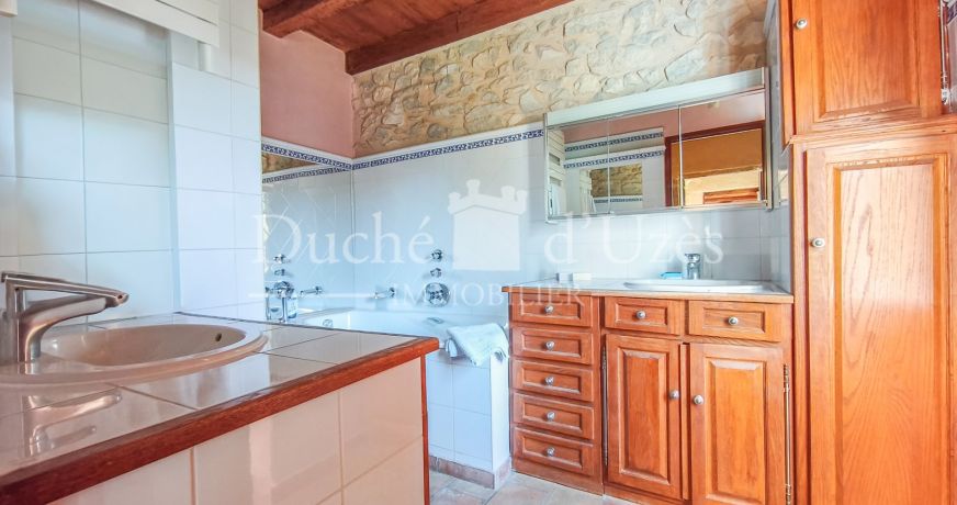 vente Uzes
