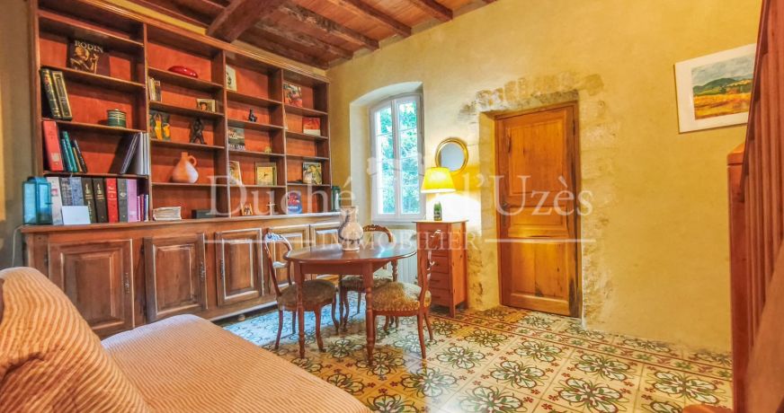 vente Maison de village Uzes
