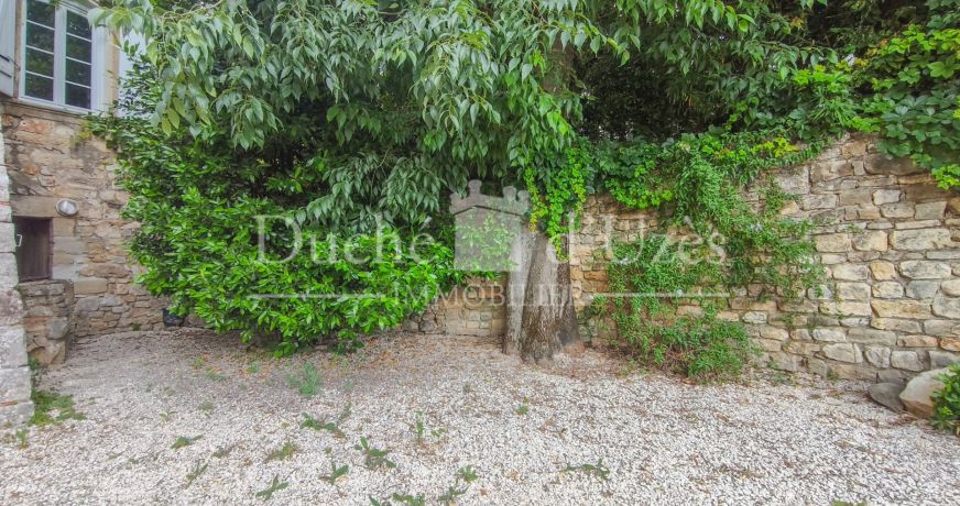 vente Maison de village Uzes