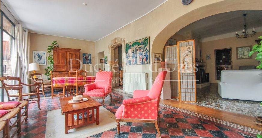 vente Maison de village Uzes
