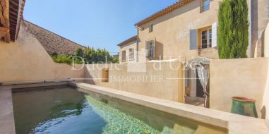 vente Uzes