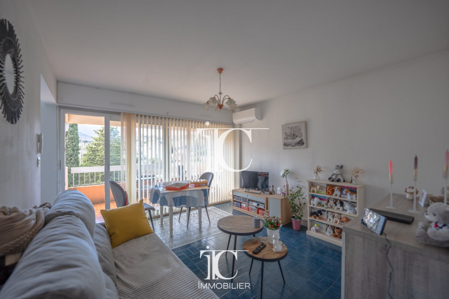 vente Appartement Les Vans - Photo 1