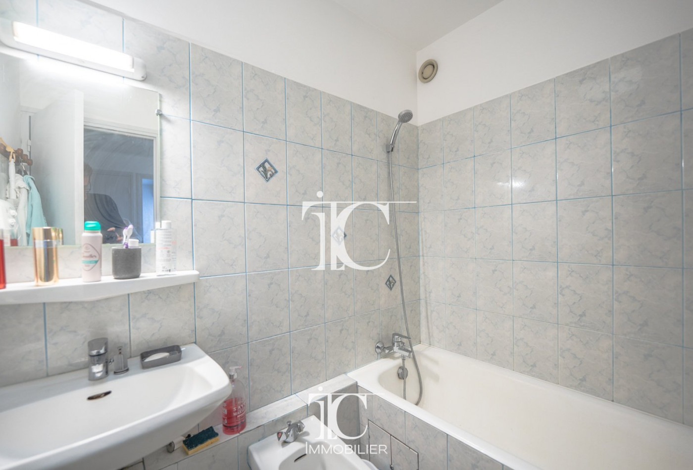 vente Appartement Les Vans - Photo 6