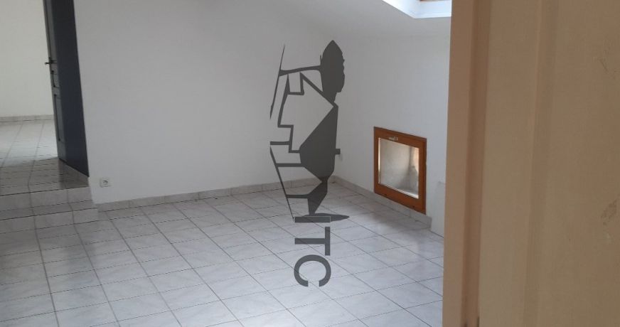 location Appartement Les Vans