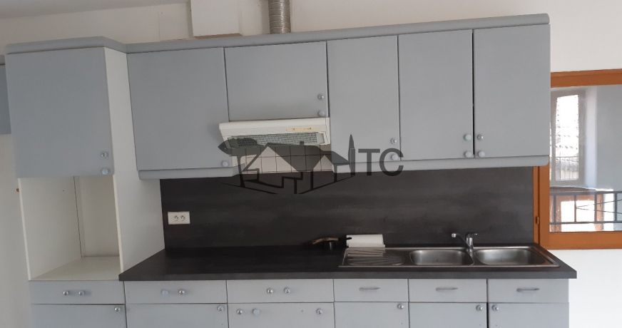 location Appartement Les Vans