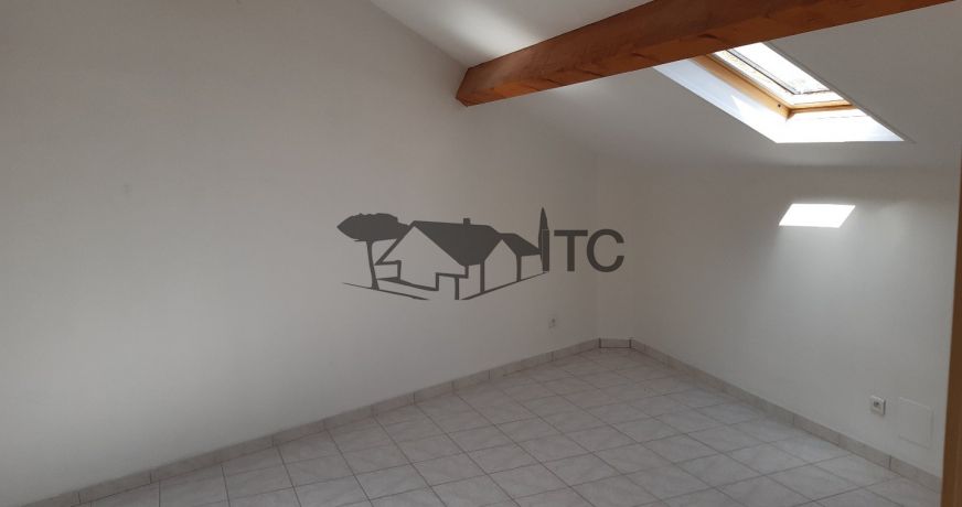 location Appartement Les Vans