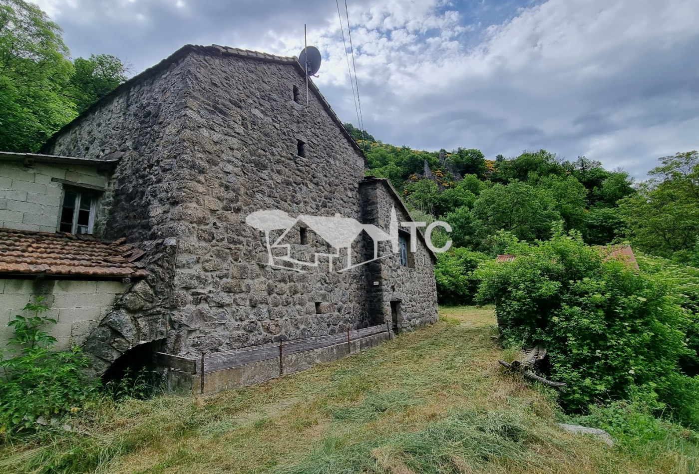 vente Corps de ferme Montselgues - Photo 3