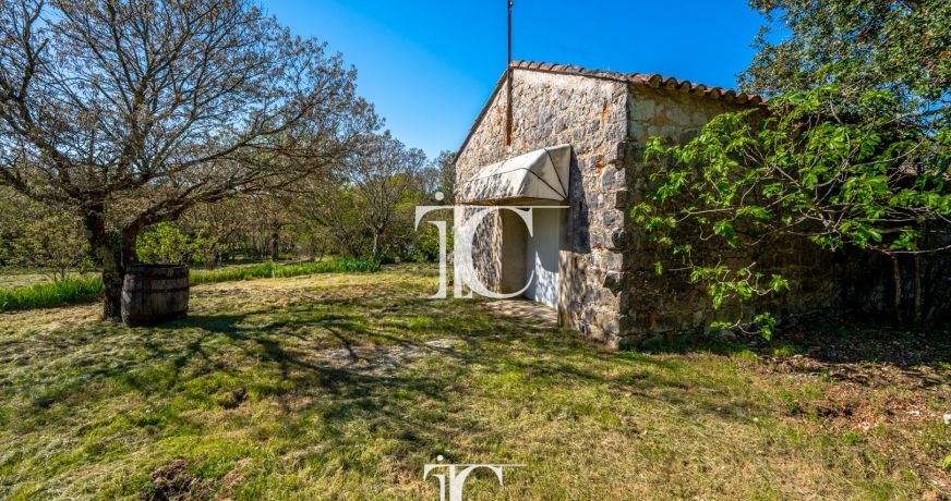 vente Grange Les Vans