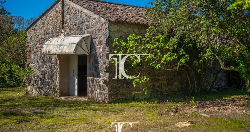 vente Grange Les Vans