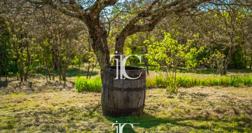 vente Grange Les Vans