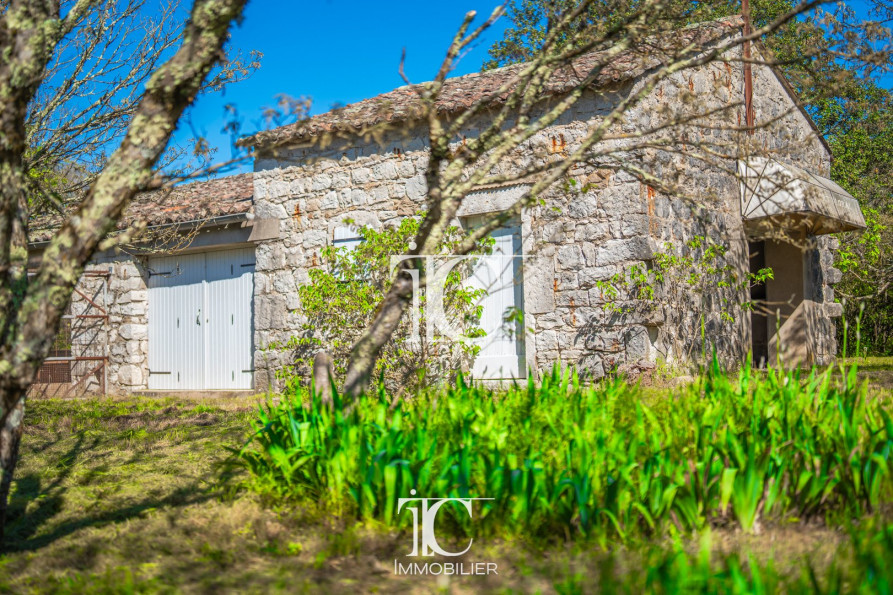 vente Grange Les Vans - Photo 5