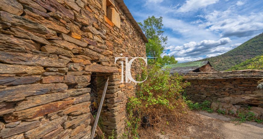 vente Maison en pierre Bonnevaux