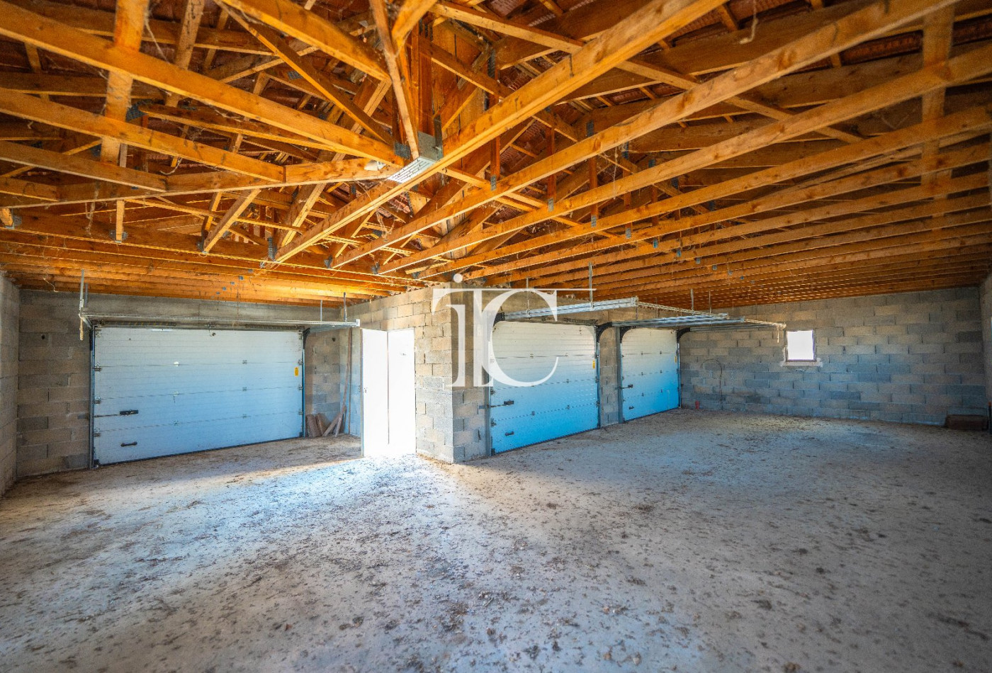 vente Garage Saint Paul Le Jeune - Photo 9