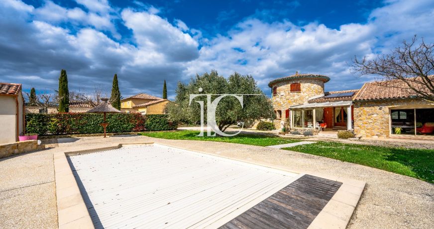 vente Villa Barjac