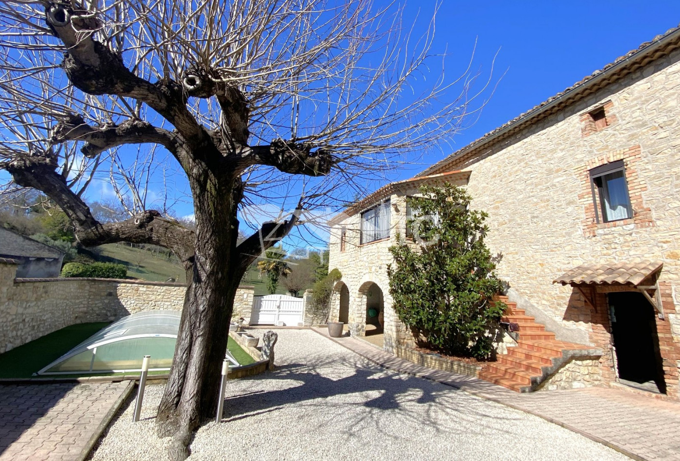 vente Maison en pierre Barjac - Photo 2