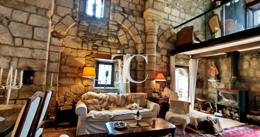 vente Maison en pierre Villefort