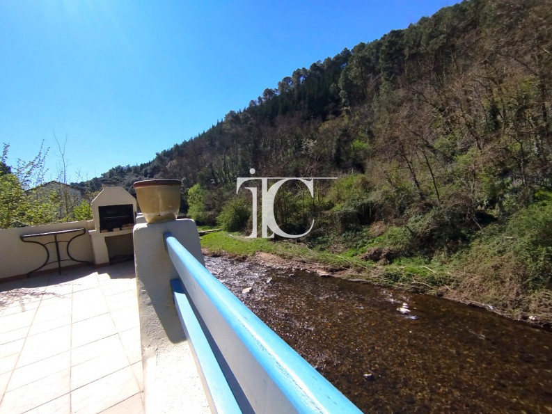 vente Maison de village Saint Jean De Valeriscle - Photo 2