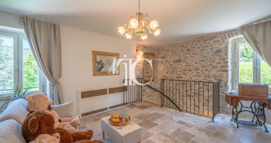 vente Demeure de ville et village Vogue