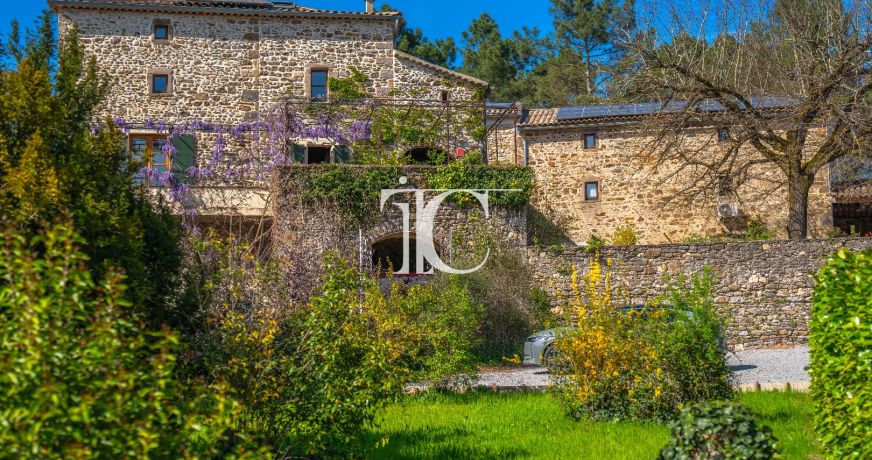 vente Maison de caractère Banne