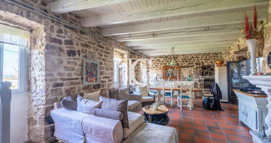 vente Maison en pierre Lablachere