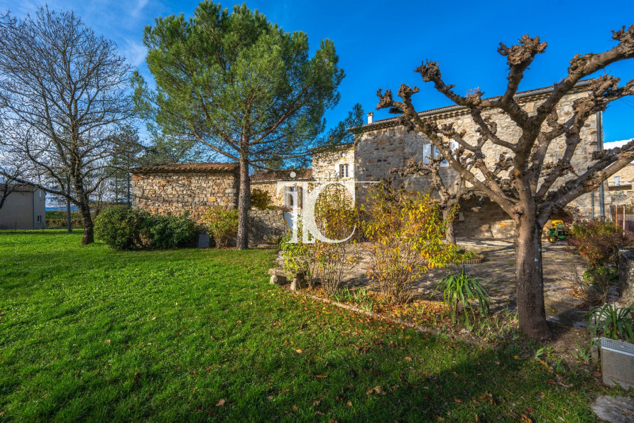 vente Maison en pierre Lablachere - Photo 1