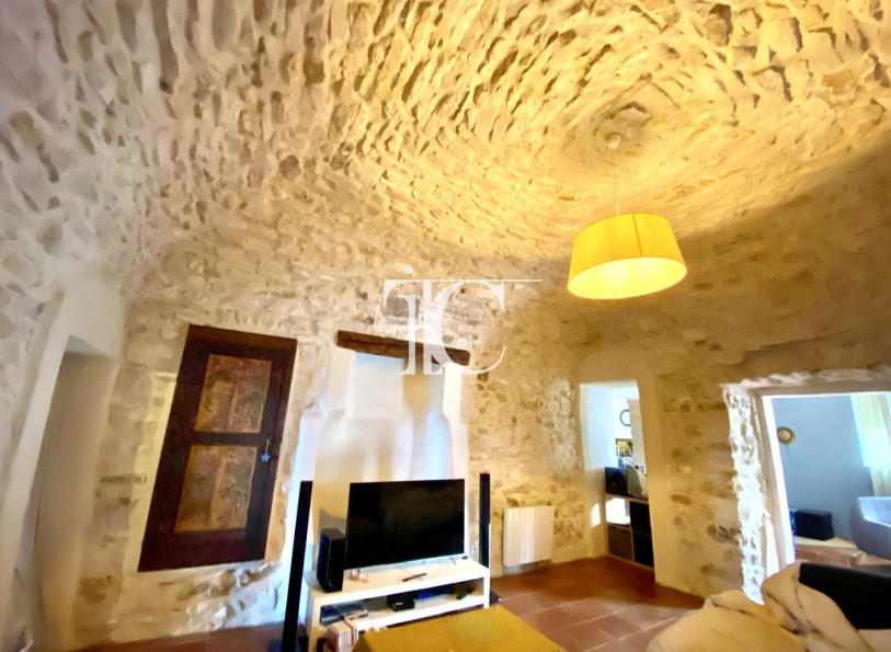 vente Maison de village Saint Jean De Maruejols Et Avejan - Photo 8