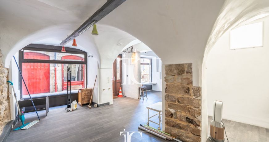 vente Maison en pierre Joyeuse