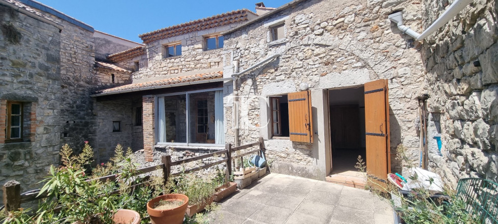 vente Maison de hameau Saint Andre De Cruzieres - Photo 1