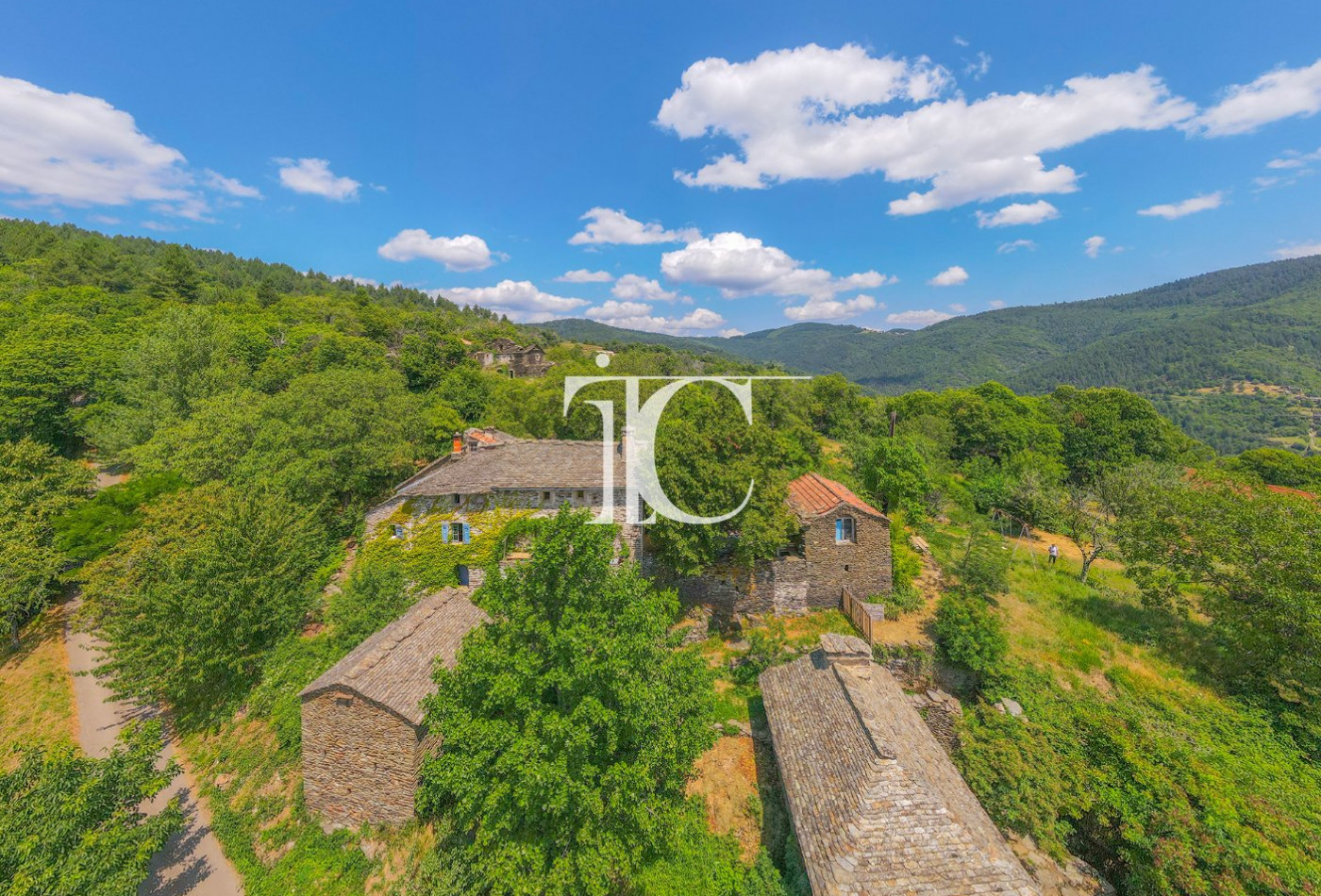 vente Propriété Les Vans - Photo 1