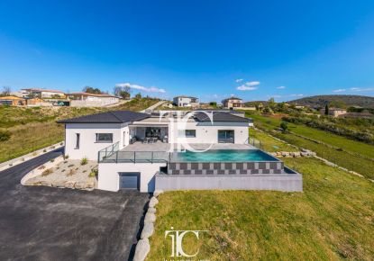 vente Villa Vinezac