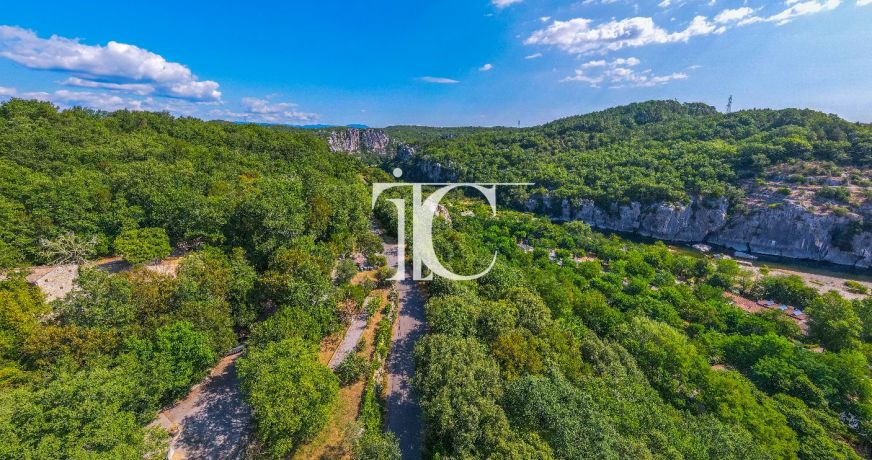 vente Demeure Berrias Et Casteljau