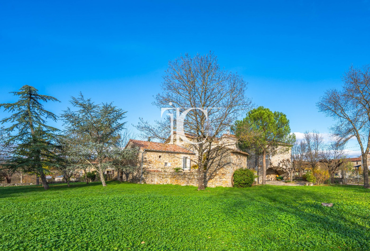vente Maison en pierre Lablachere - Photo 1