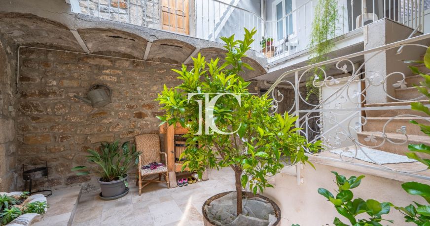 vente Maison en pierre Lablachere