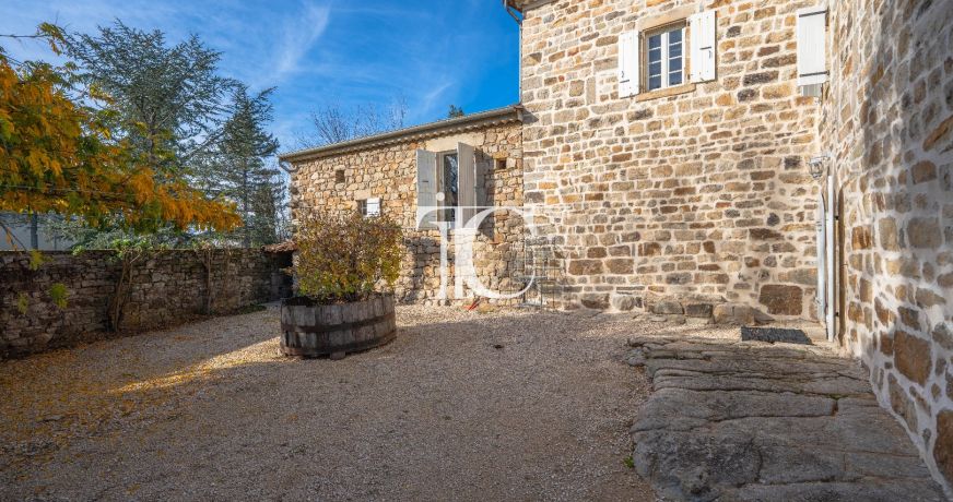 vente Maison en pierre Lablachere