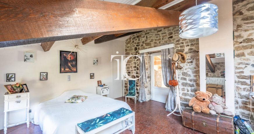 vente Maison en pierre Lablachere